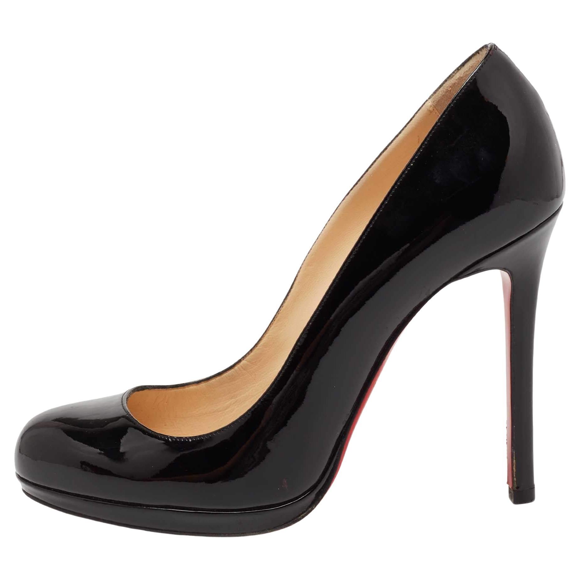 Christian Louboutin Black Patent Leather New Simple Pumps Size 38 For Sale