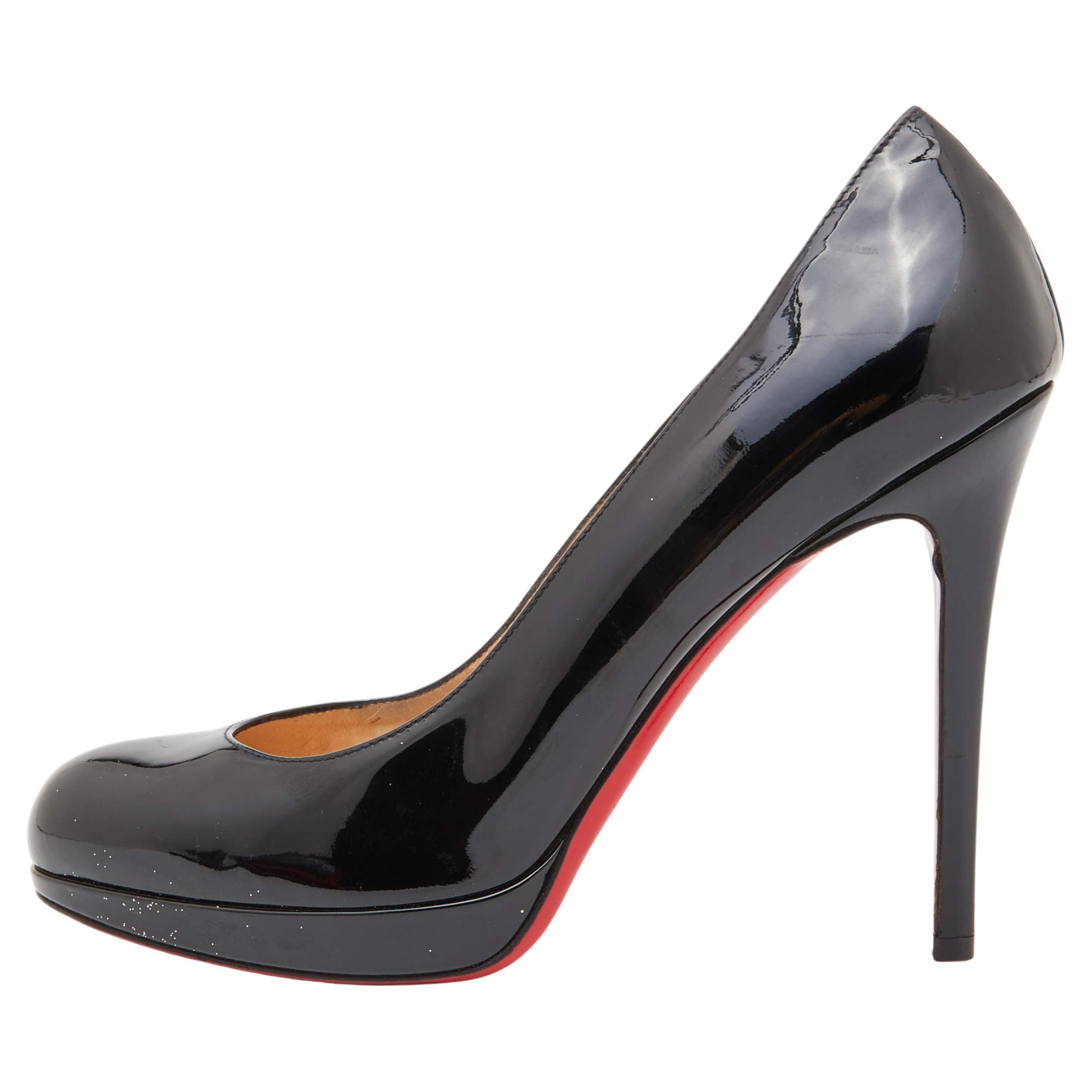 Christian Louboutin Black Patent Leather New Simple Pumps Size 38 For Sale