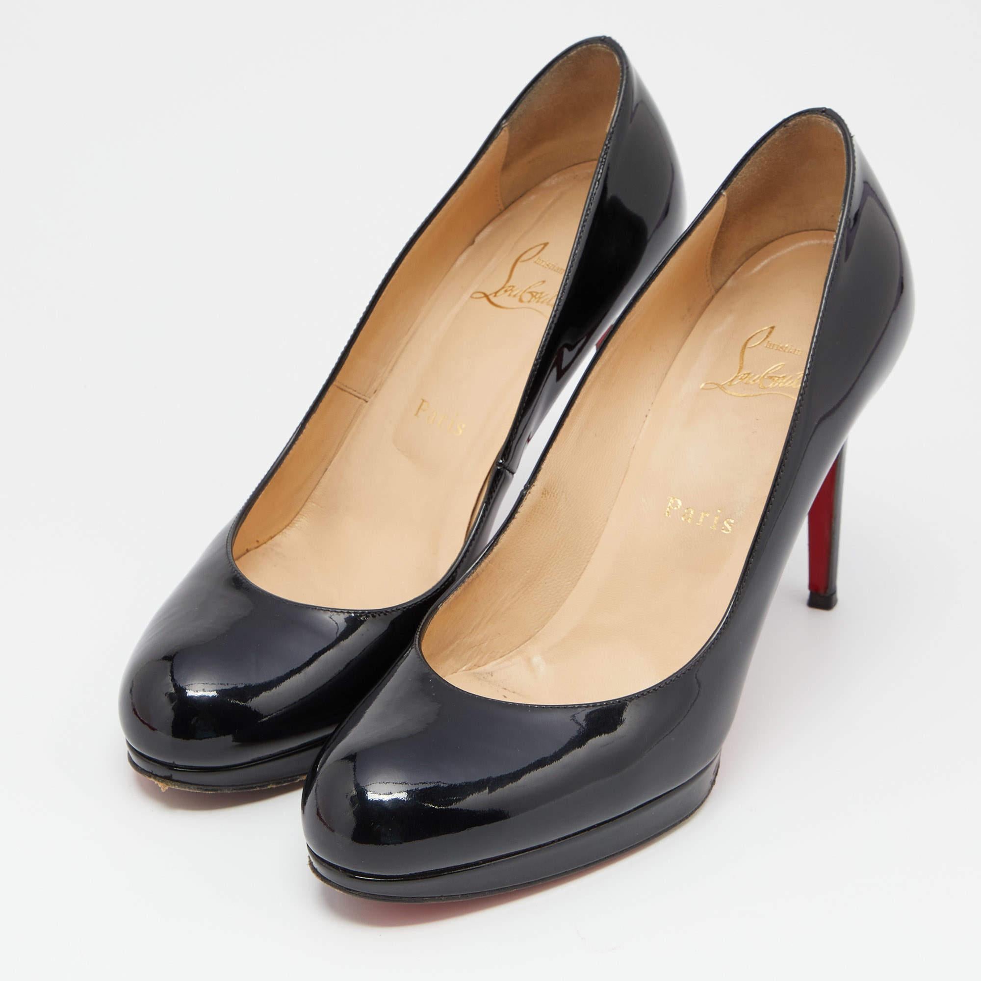Christian Louboutin Black Patent Leather New Simple Pumps Size 38.5 For Sale 2