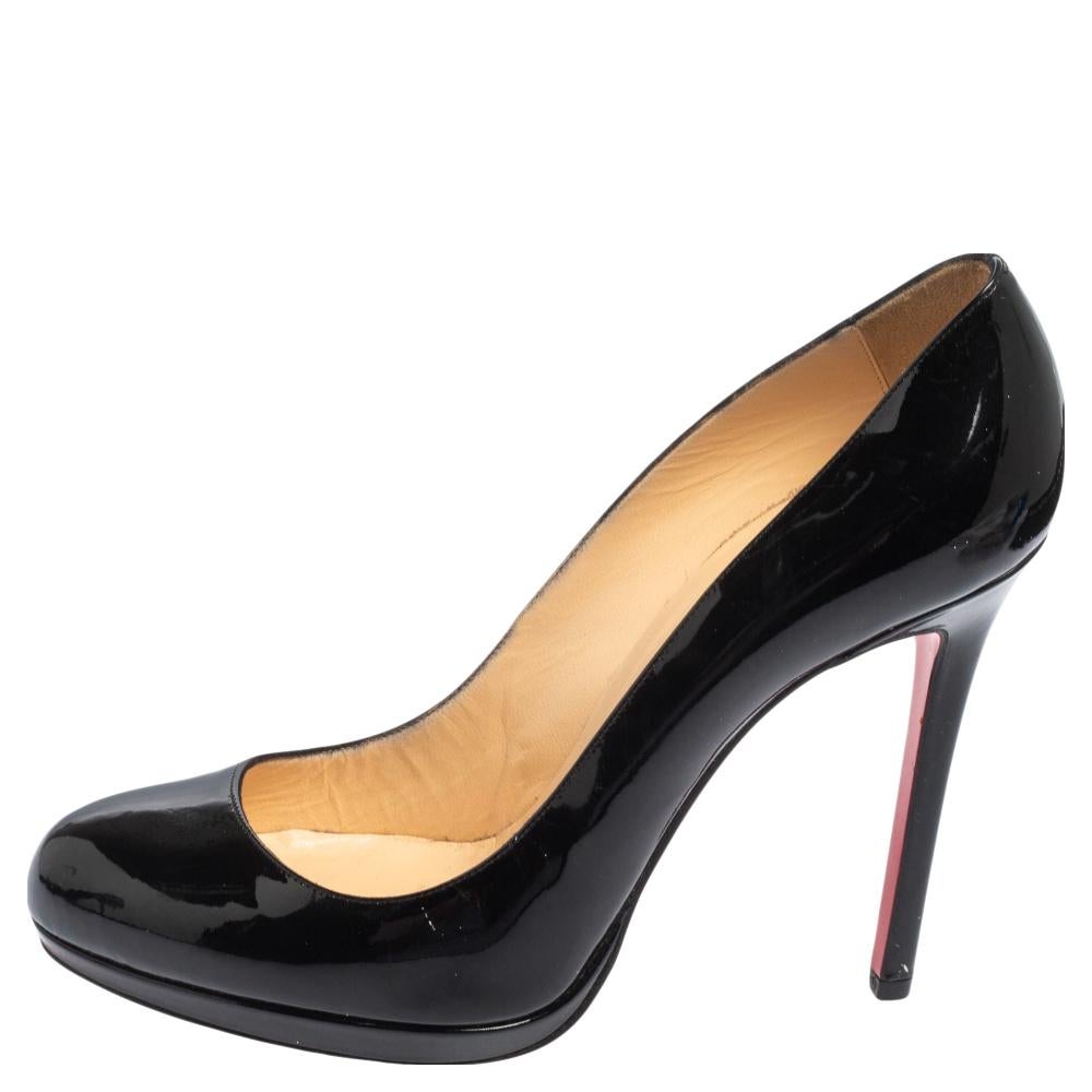 Louboutins are designed to lift one's attitude and outfit. Let this pair lift yours as well by owning them today. Crafted from patent leather, these black pumps carry covered toes and a sleek silhouette. Completed with 9 cm heels and the signature