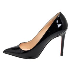 Christian Louboutin Bombas Pigalle de charol negro Talla 37