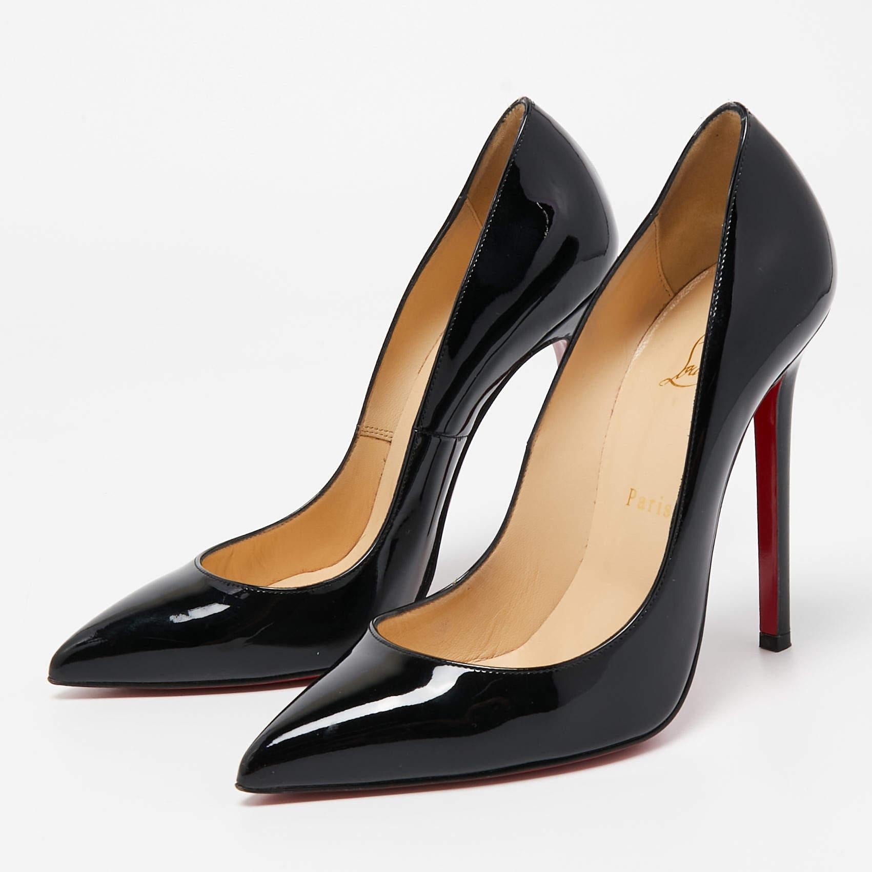 Discover the epitome of elegance with these Christian Louboutin women's pumps. Meticulously designed, these heels seamlessly marry fashion and comfort, ensuring you shine in every setting.

