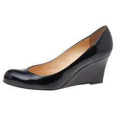 Louis Vuitton Black Patent Leather Madeleine Logo Block Heel Pumps Size 39  at 1stDibs