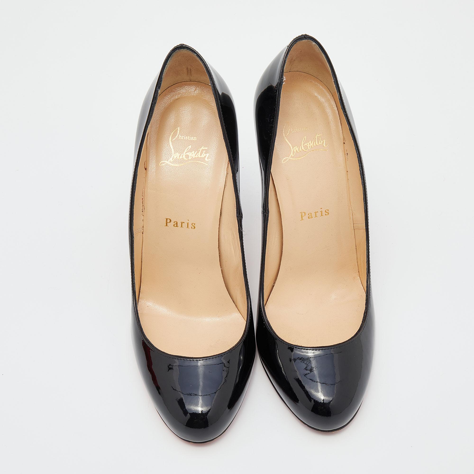  Christian Louboutin Noir Cuir Breveté Simple Round Toe Pumps Size 38 Pour femmes 