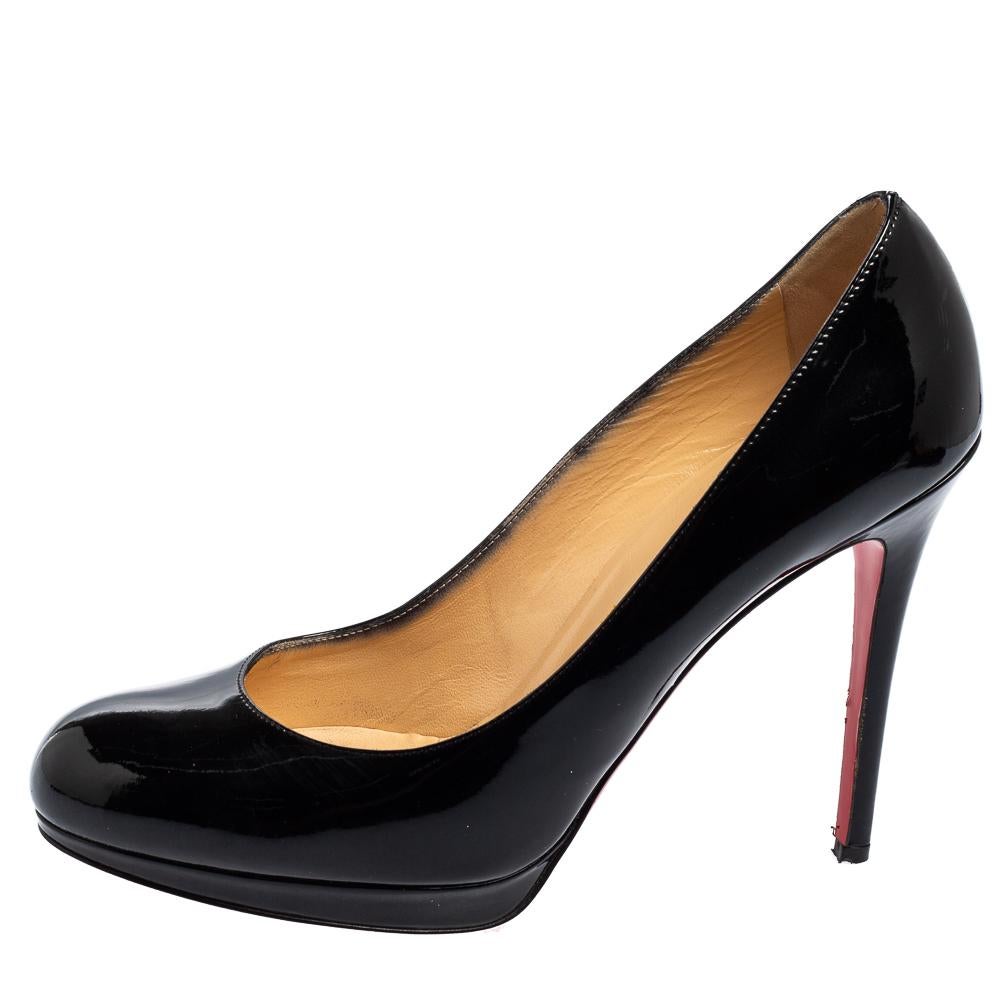 Louboutins are designed to lift one's attitude and outfit. Let this pair lift yours as well by owning them today. Crafted from patent leather, these black pumps carry covered toes and a sleek silhouette. Completed with 11.5 cm heels and the