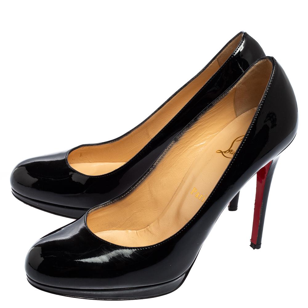 black patent pumps round toe