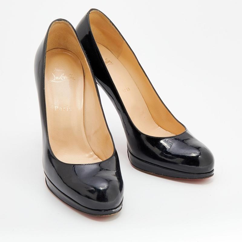 Women's Christian Louboutin Black Patent Leather Simple Round Toe Pumps Size 40.5