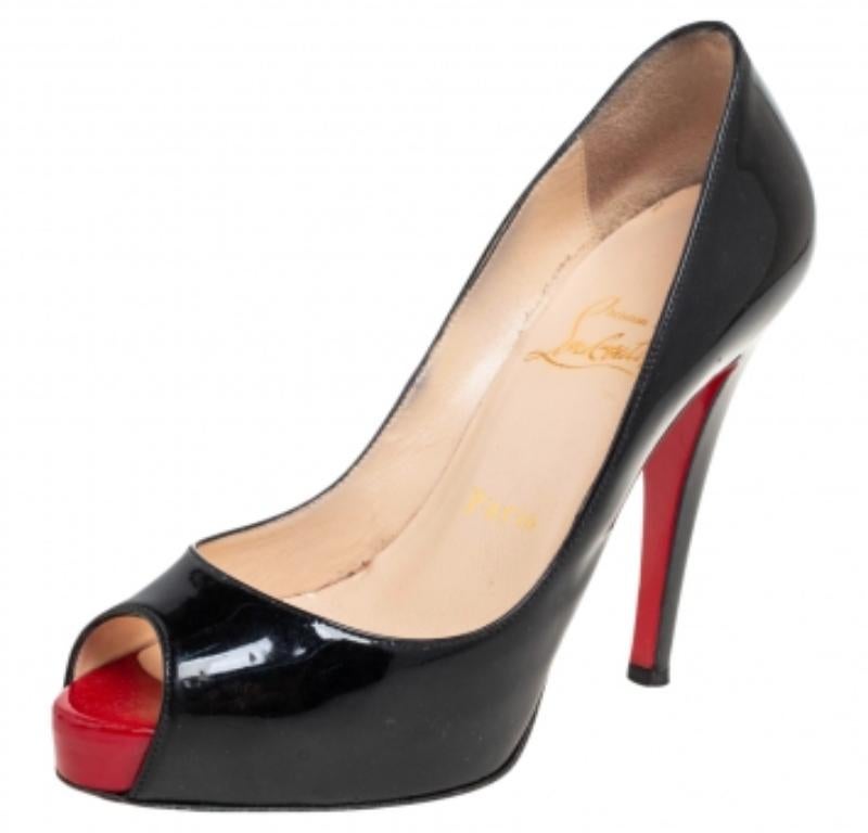 Women's Christian Louboutin Black Patent Leather Very Prive Pumps Size 35 For Sale