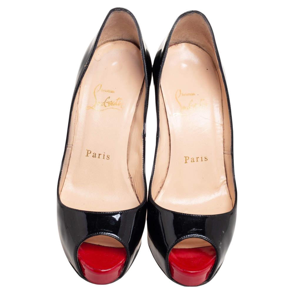 Women's Christian Louboutin Black Patent Leather Very Prive Pumps Size 35 For Sale