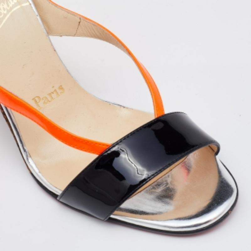 Donna Christian Louboutin Sandali con zeppa Yasmin in vernice nera taglia 37 in vendita