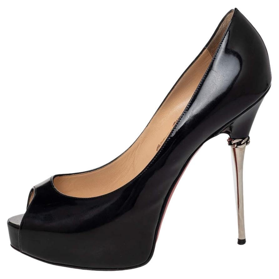 Christian Louboutin Black Patent Miss Desprez Chain Detail Peep Toe Size 38.5 For Sale