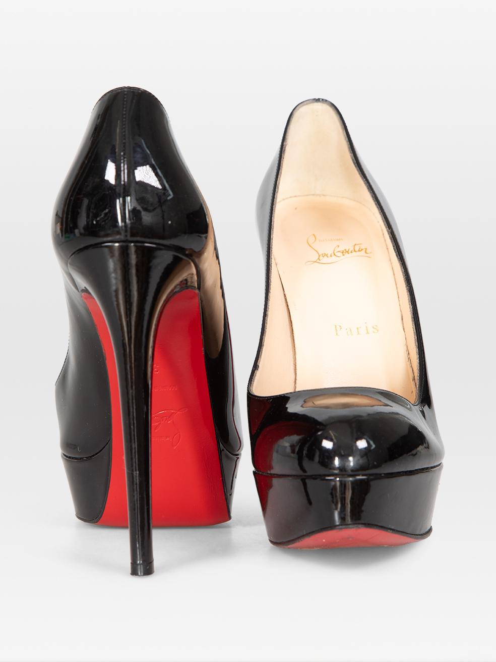 Christian Louboutin Noir Breveté Pompes à Plateforme Taille IT 39 Excellent état - En vente à London, GB
