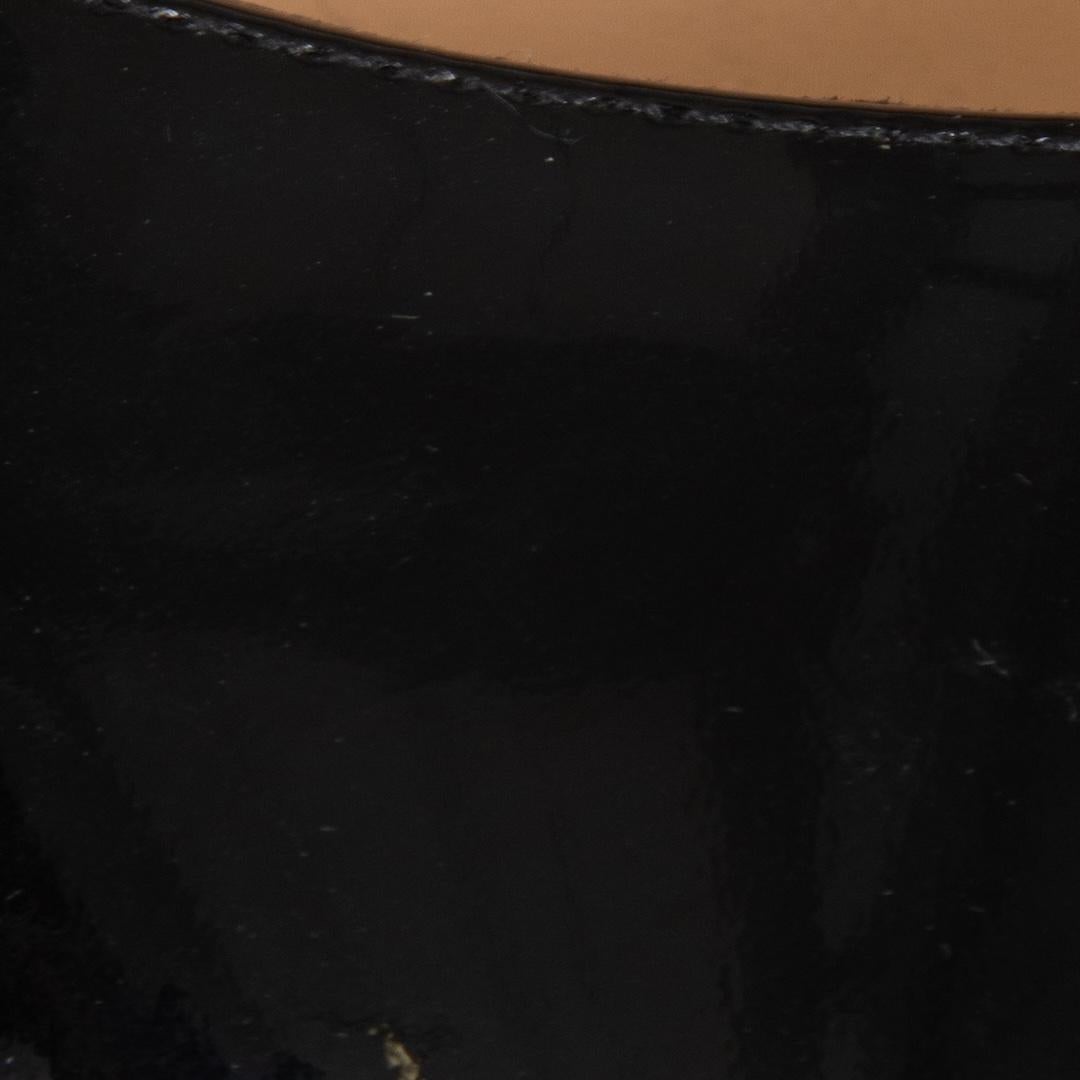 Christian Louboutin Noir Breveté Pompes à Plateforme Taille IT 39 en vente 1