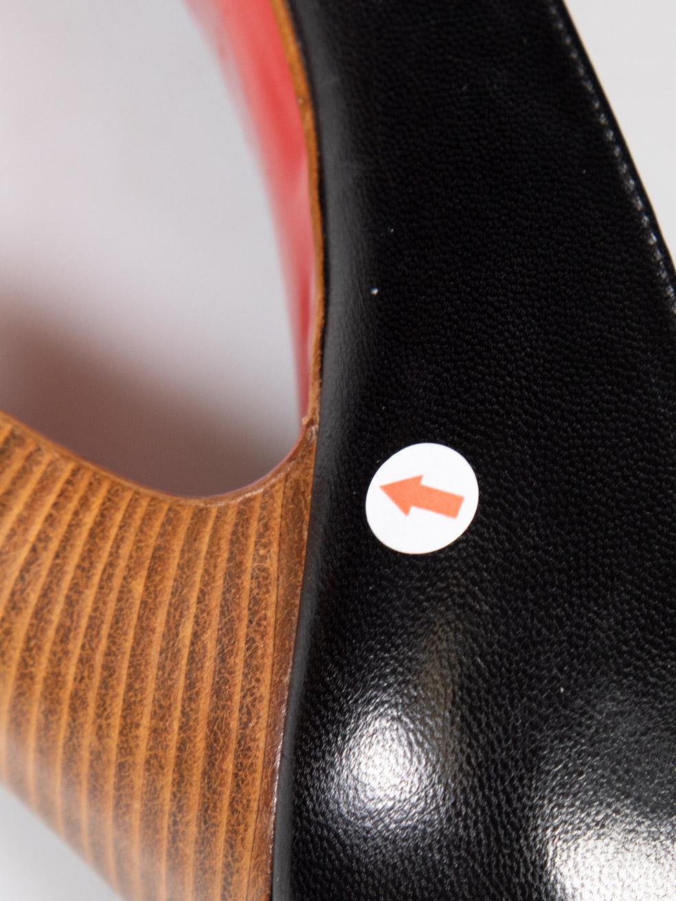 Christian Louboutin Schwarz Peep Toe Leder Heels Größe IT 39 im Angebot 5