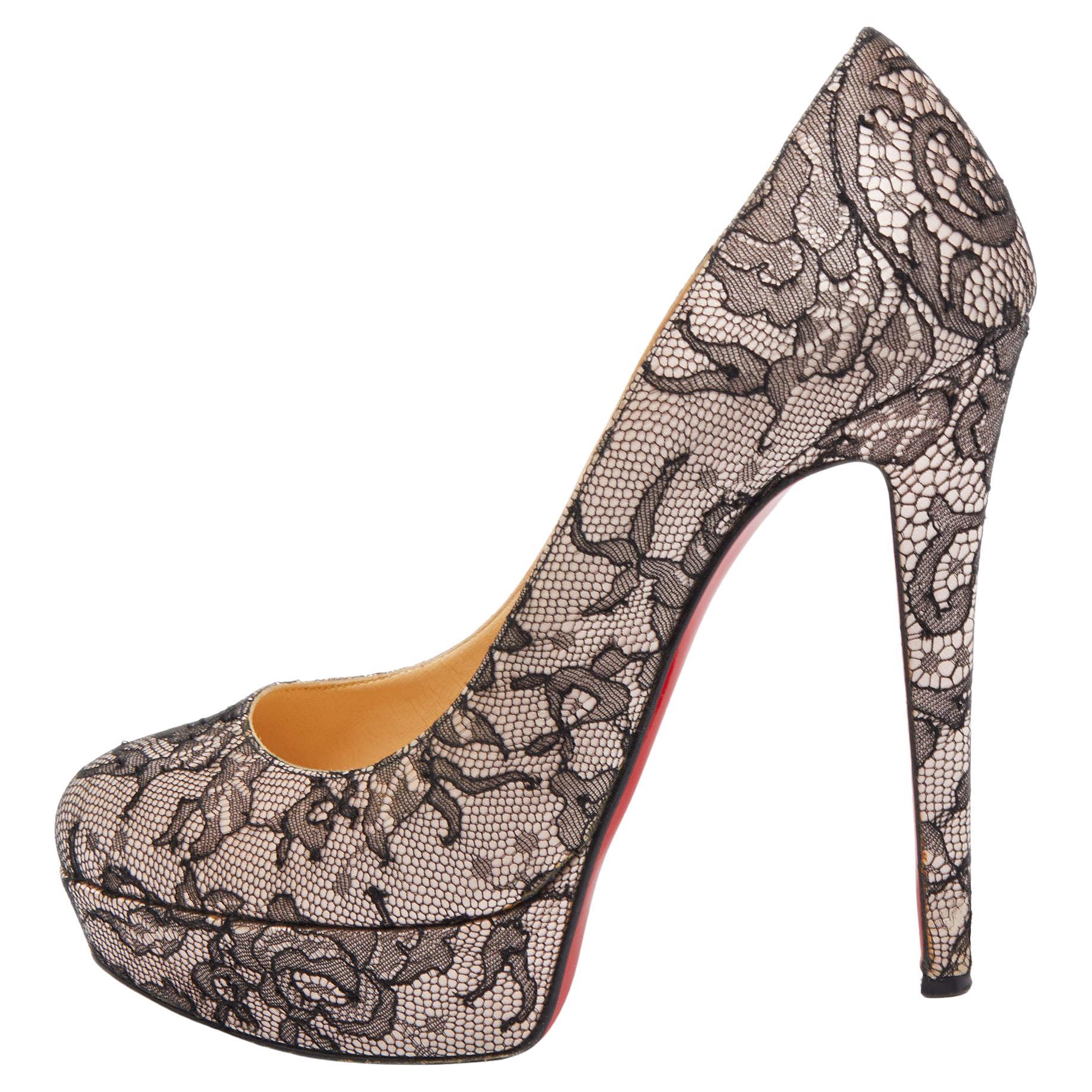Christian Louboutin Black/Pink Lace and Satin Bianca Pumps Size 38 For Sale