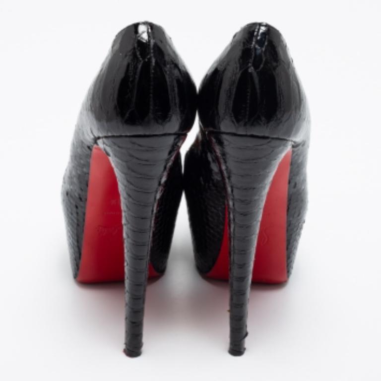 Christian Louboutin Black Python Lady Daf Mary Jane Pumps Size 39.5 In Good Condition For Sale In Dubai, Al Qouz 2