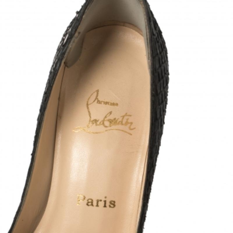 Christian Louboutin Black Python Very Prive Peep Toe Pumps Size 35 For Sale 1