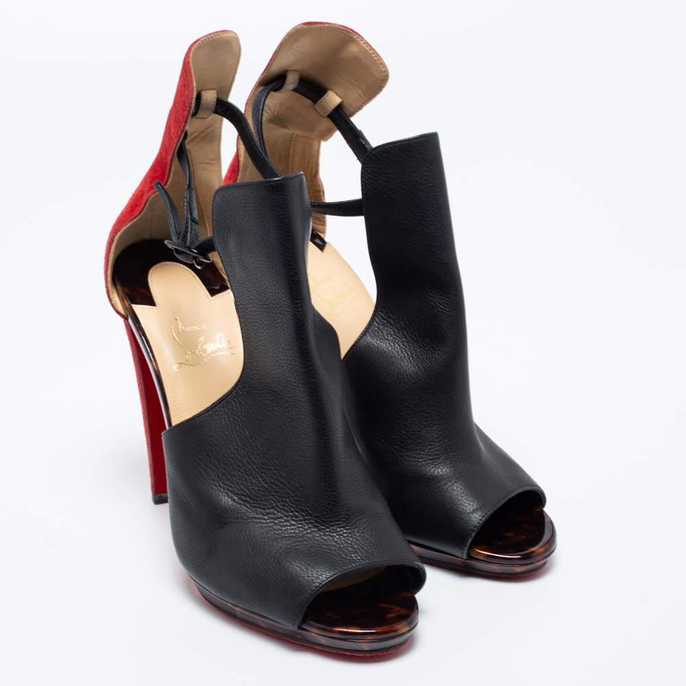 Christian Louboutin Black/Red Suede And Leather Barabara Cutout Ankle Boots Size In Good Condition For Sale In Dubai, Al Qouz 2
