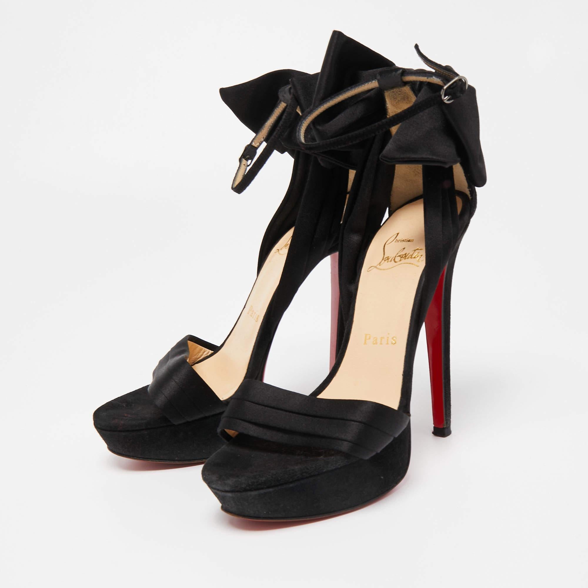 The fashion house’s tradition of excellence, coupled with modern design sensibilities, works to make these Christian Louboutin black sandals a fabulous choice. They'll help you deliver a chic look with ease.

