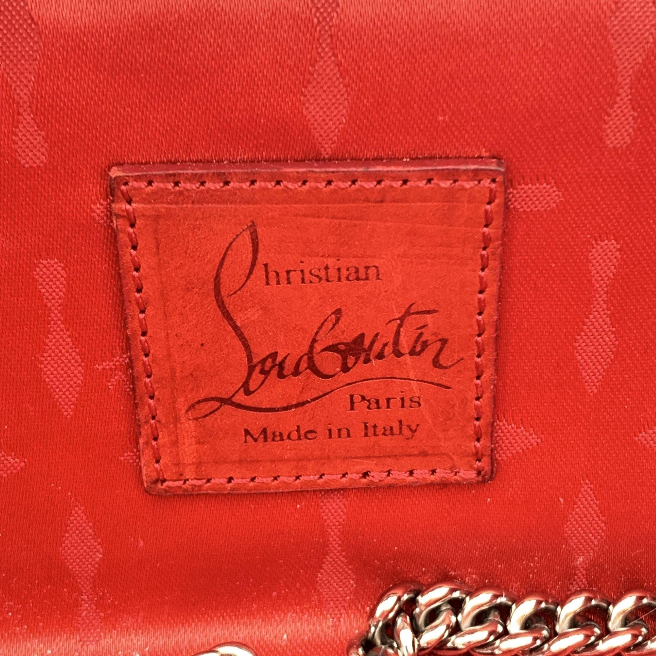 Christian Louboutin Pochette de soirée en satin noir Keops avec chaîne en vente 1