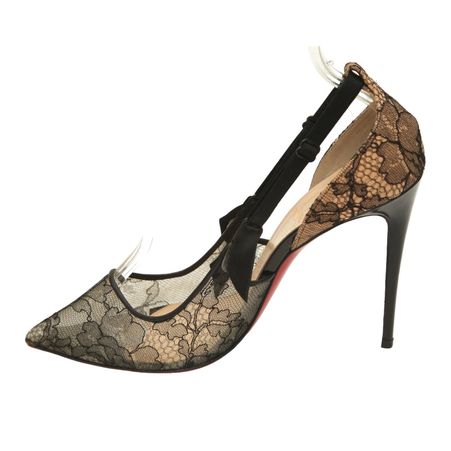 CHRISTIAN LOUBOUTIN Black Satin Lace HOT JEANBI 100 Pump Floral Heel 100mm 38.5 In Good Condition In Hollywood, FL