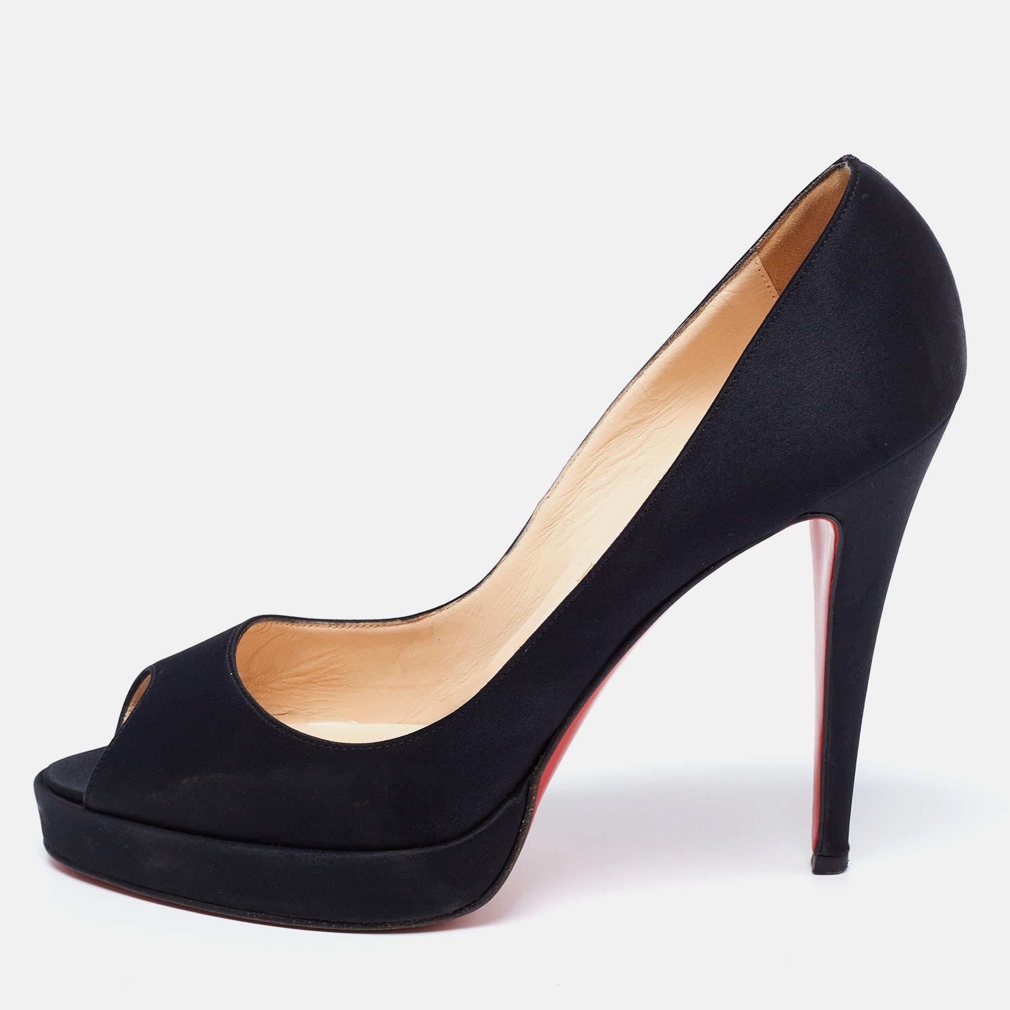 Walk smoothly and with style by adorning this pair of Christian Louboutin pumps. Perfect for several occasions, the pair comes made from satin into a peep-toe silhouette with signature red-lacquered soles. The 12.5cm heels and platforms make it a