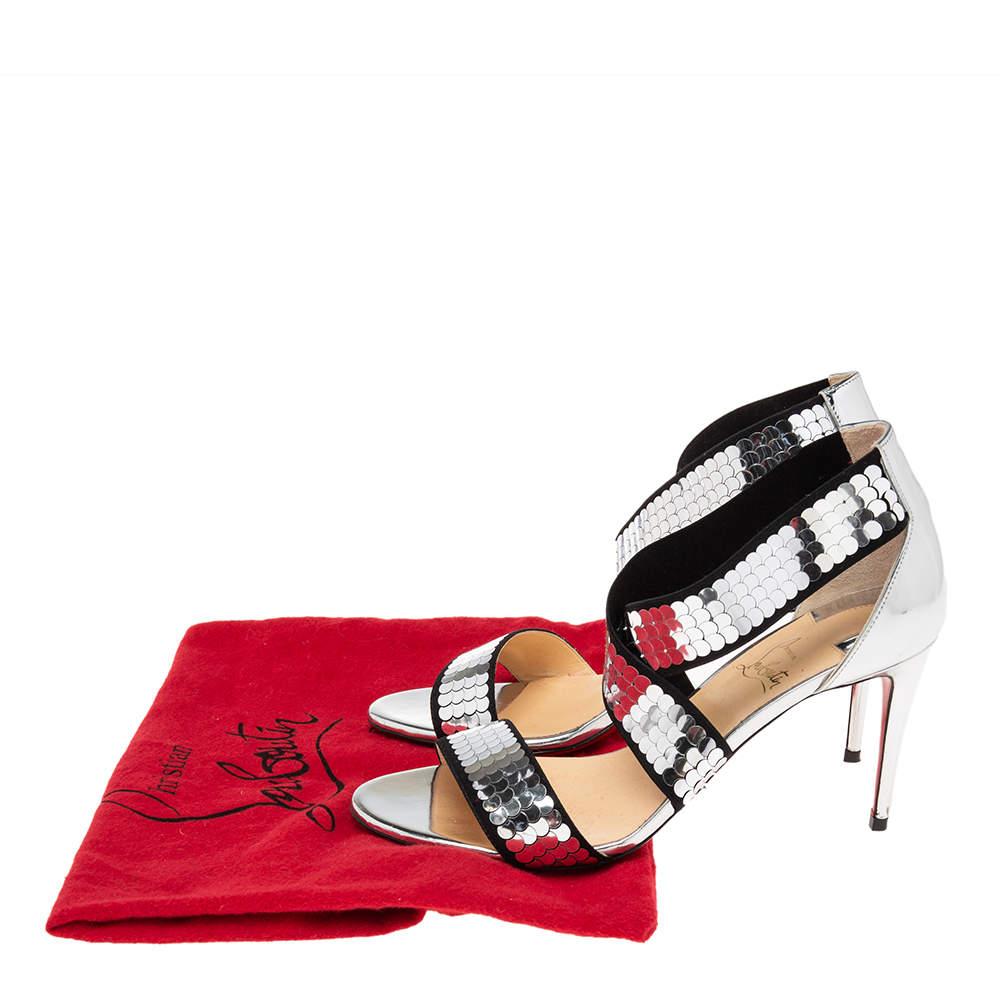 The silver sequins on the criss-cross and wide strap make these Christian Louboutin Xili sandals an ideal party accessory. Set on 8.5cm heels, the open-toe pair shows the brand's expertise in creating noteworthy and classic designs. The signature