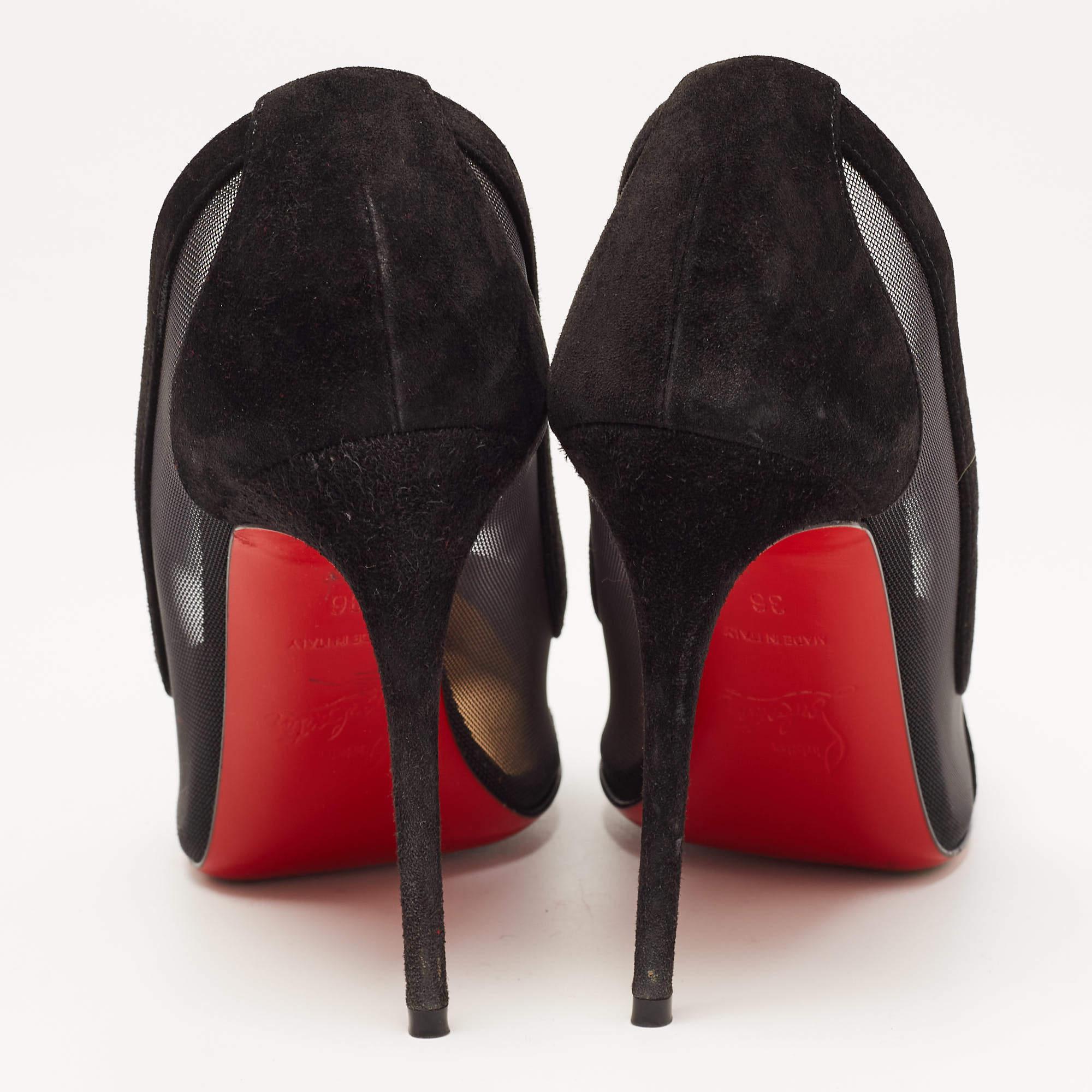 Christian Louboutin Black Suede and Mesh Galativi Strass Pumps Size 36 In Good Condition For Sale In Dubai, Al Qouz 2