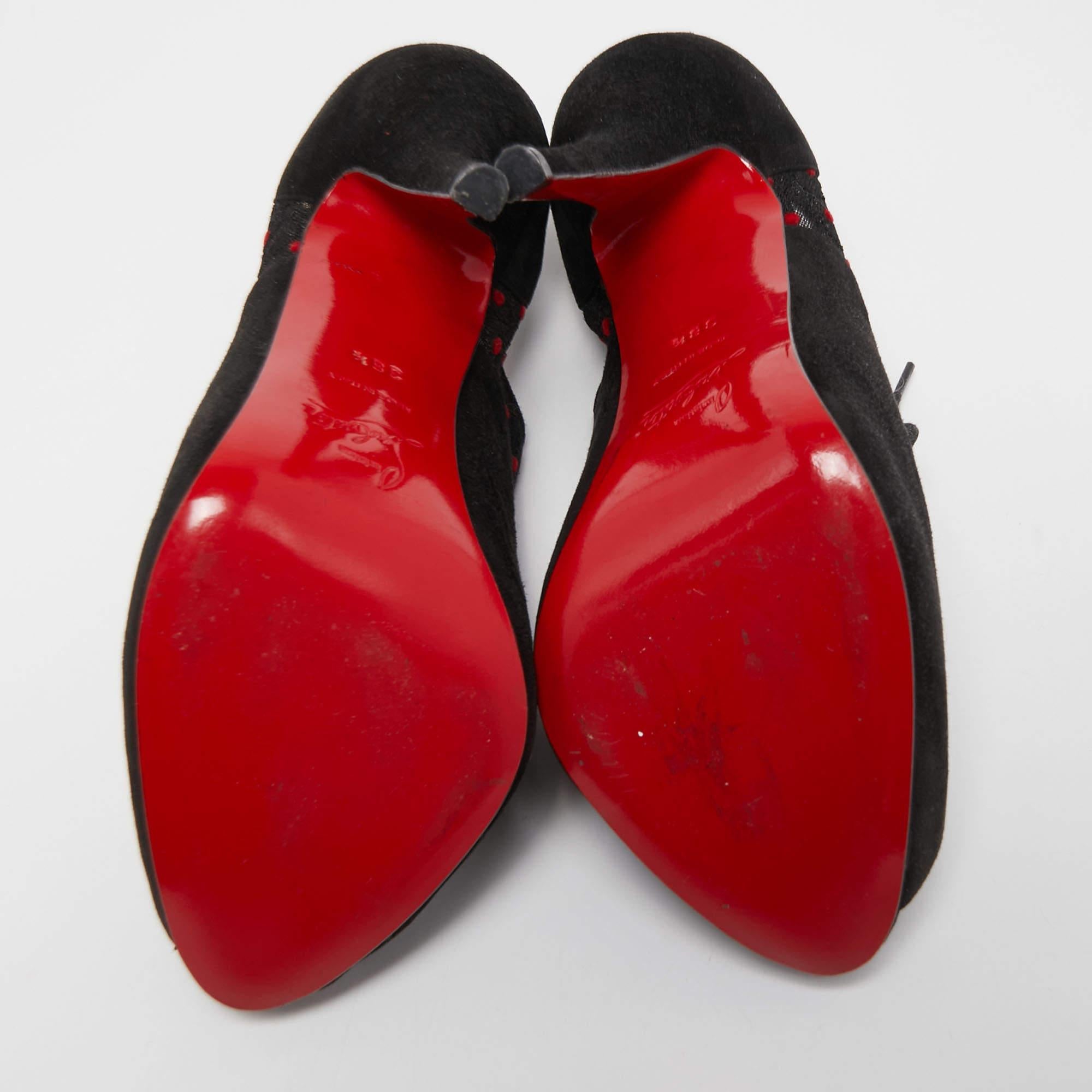 Christian Louboutin Botines de ante negro y malla con puntera abierta Talla 38.5 1