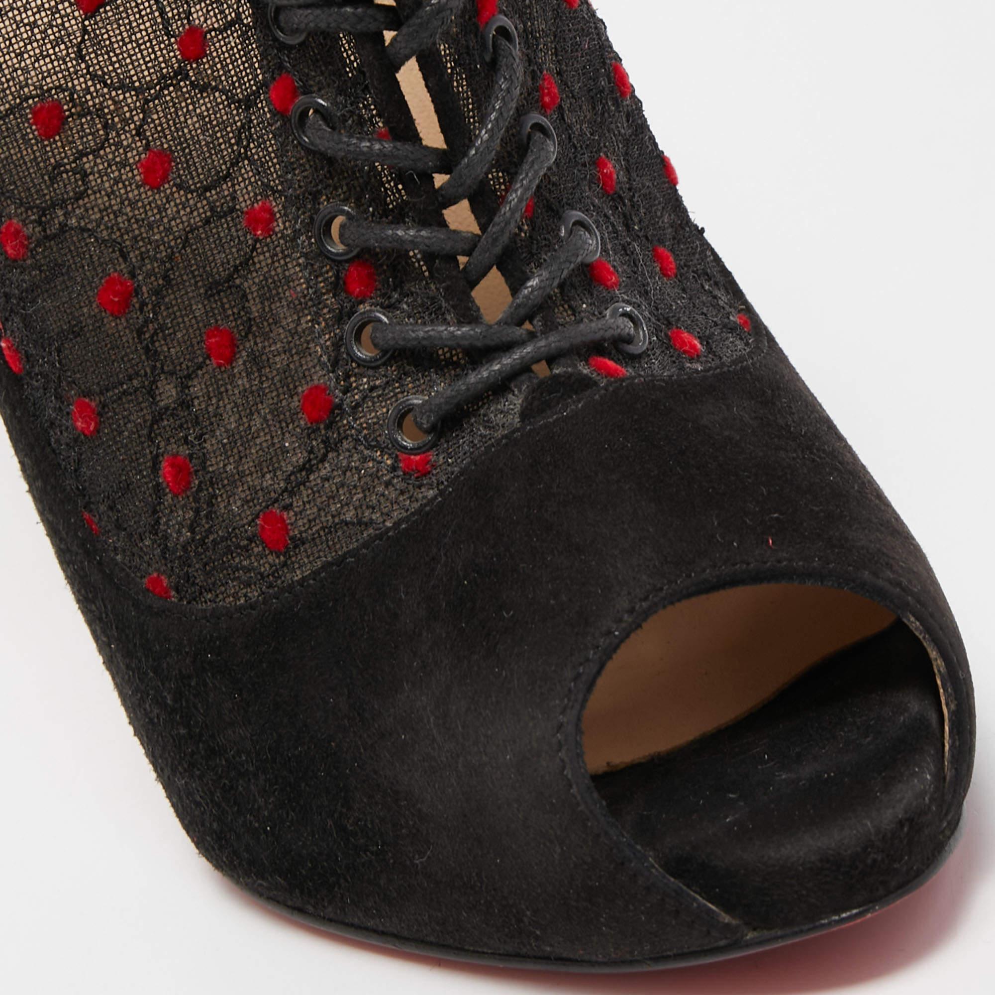 Christian Louboutin Botines de ante negro y malla con puntera abierta Talla 38.5 3