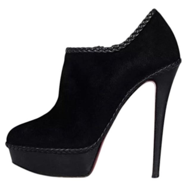 Christian Louboutin Schwarz Wildleder Stiefelette Stiletto Heel sz.37.5 im Angebot