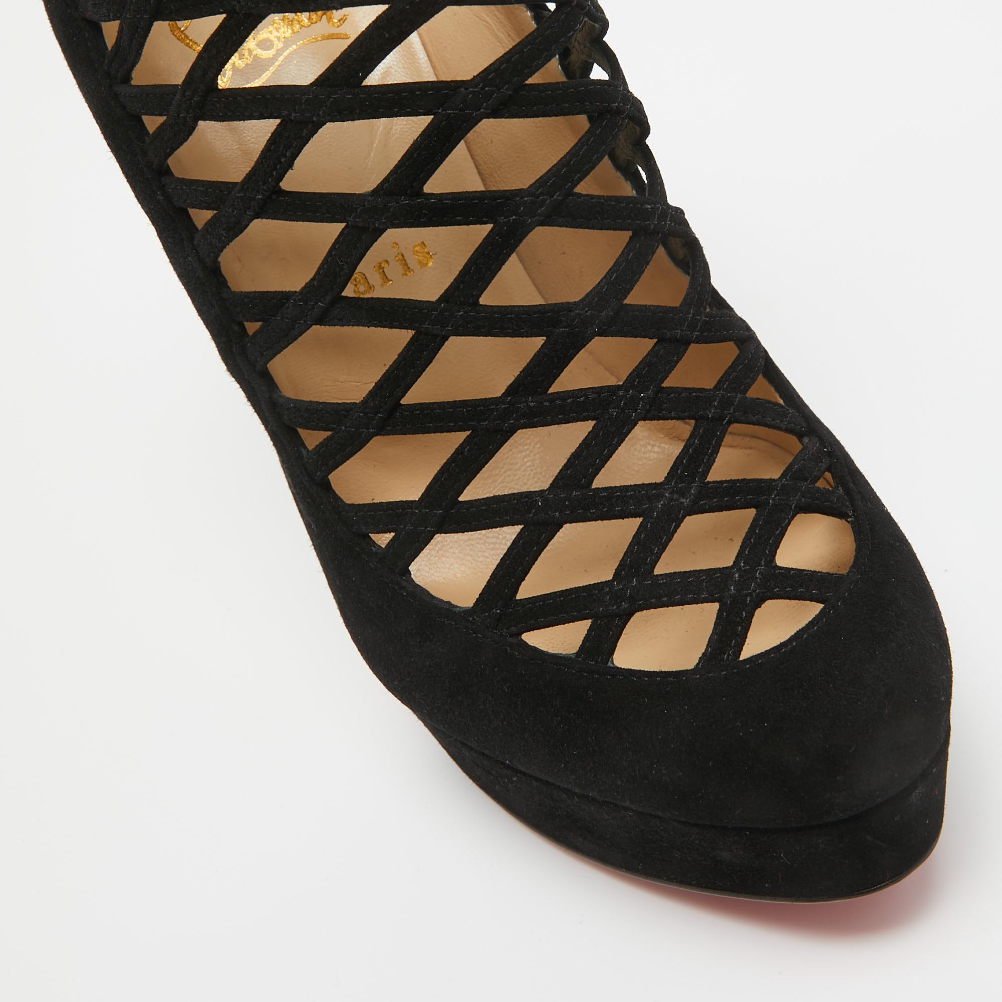 Christian Louboutin Berlinissimo Ankle Boots en daim noir Taille 36.5 en vente 2