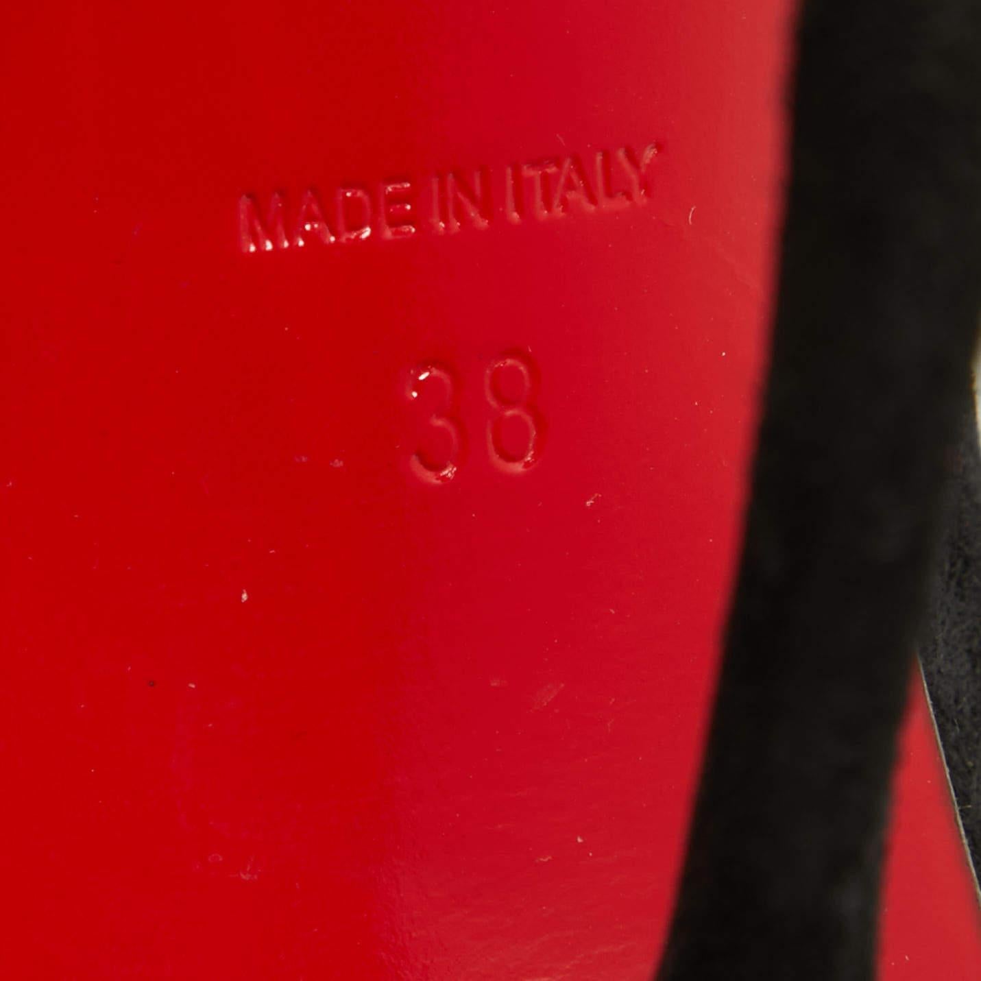 Christian Louboutin Black Suede Galobella Ankle Boots Size 38 In Fair Condition For Sale In Dubai, Al Qouz 2