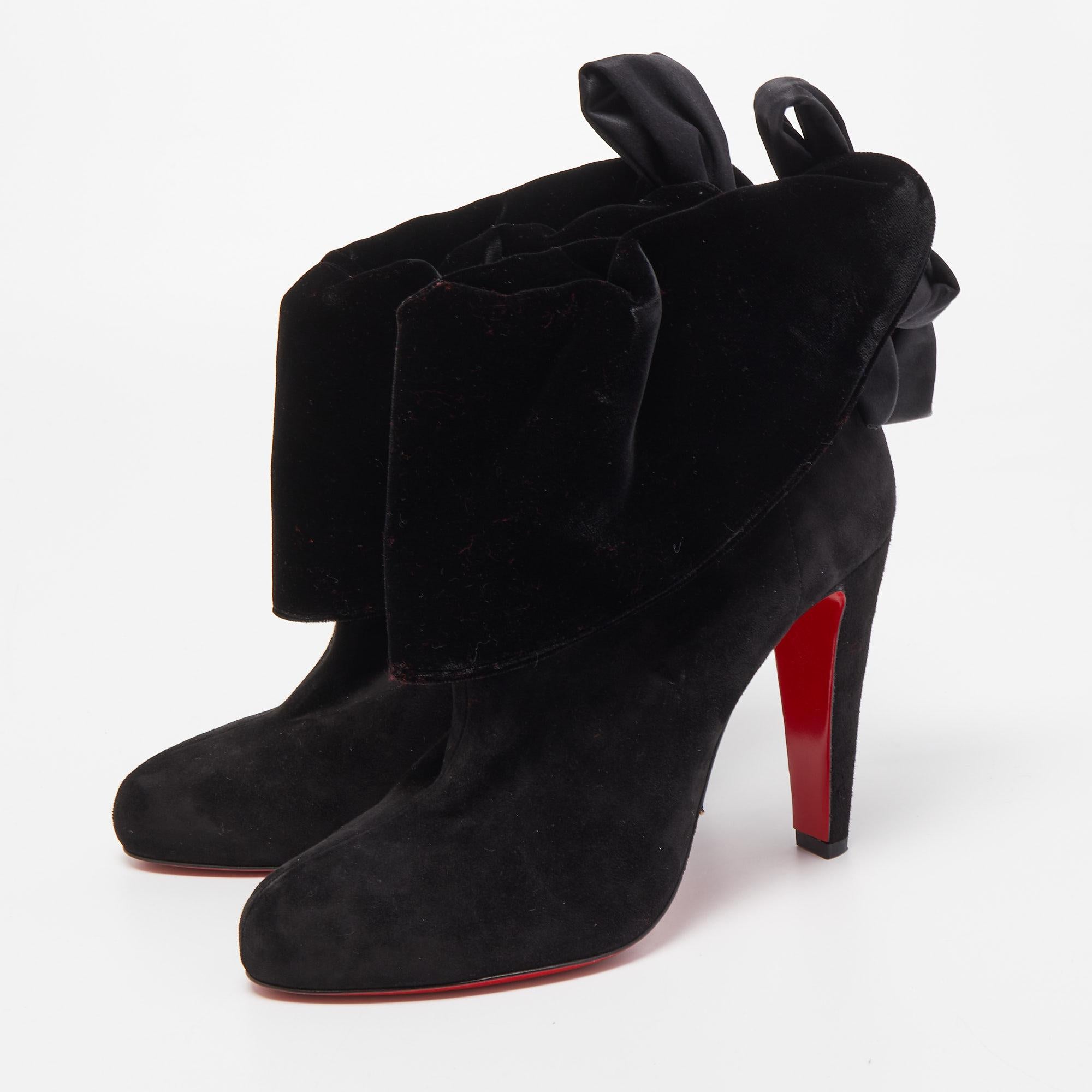 Women's Christian Louboutin Black Suede Kristofa Ankle Booties Size 40.5