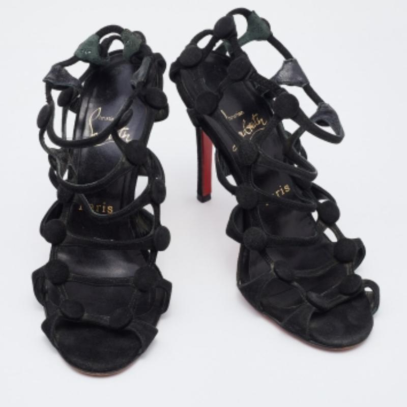 Christian Louboutin Sandali con cinturino alla caviglia in pelle scamosciata nera Neuron Cage Taglia 37 In condizioni buone in vendita a Dubai, Al Qouz 2