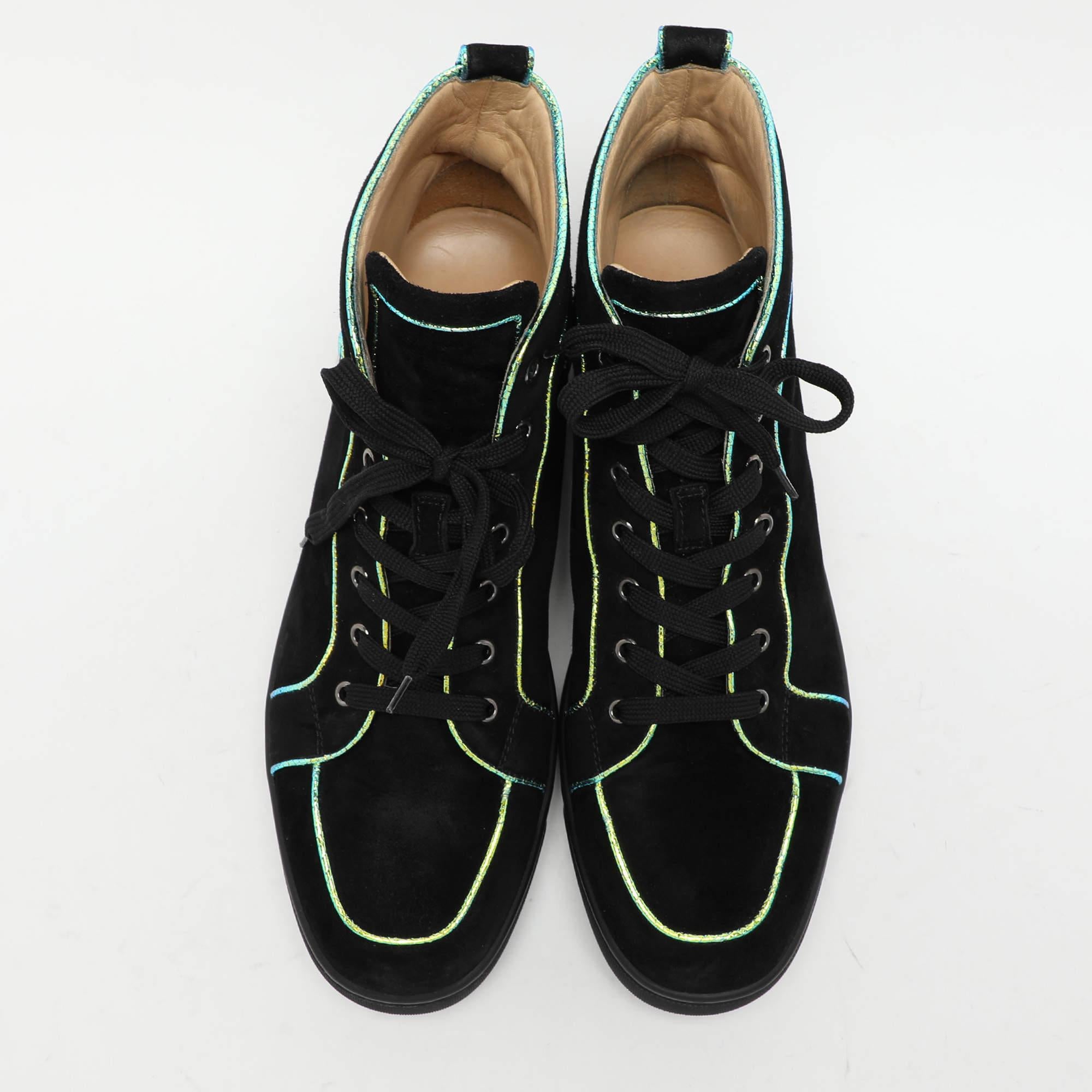 Christian Louboutin Zapatillas Altas Rantulow Orlato Ante Negro Talla 46 en Bueno estado para la venta en Dubai, Al Qouz 2