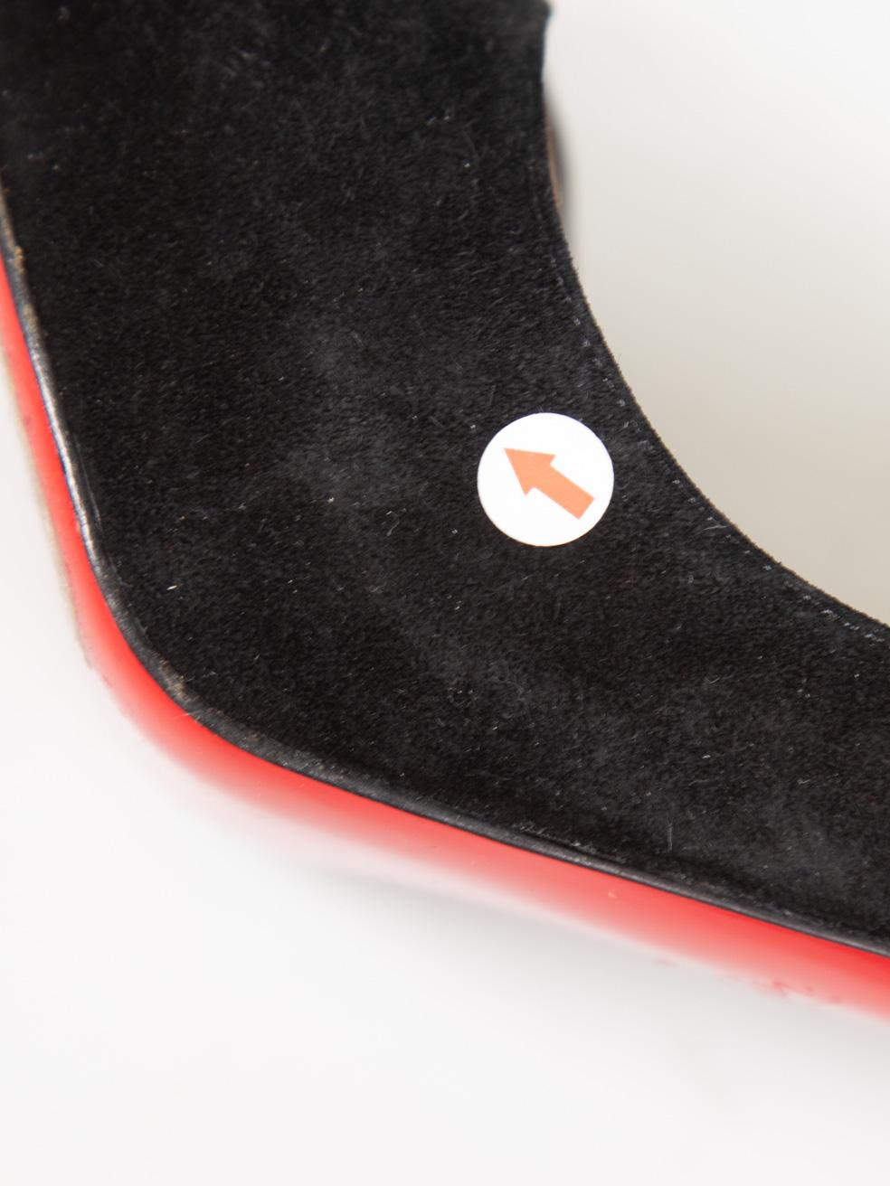 Christian Louboutin talons Very Privé en daim noir Taille IT 39.5 en vente 3