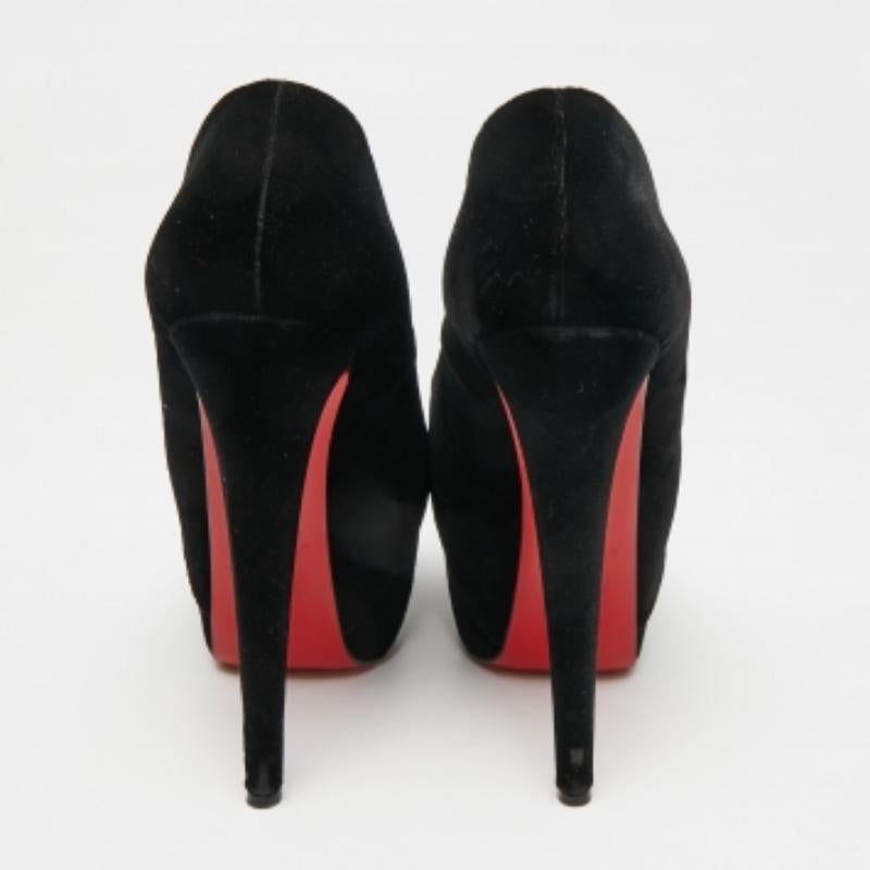 Christian Louboutin Velluto Nero Drapesse Peep-Toe Platform Pumps Taglia 36 in vendita 5