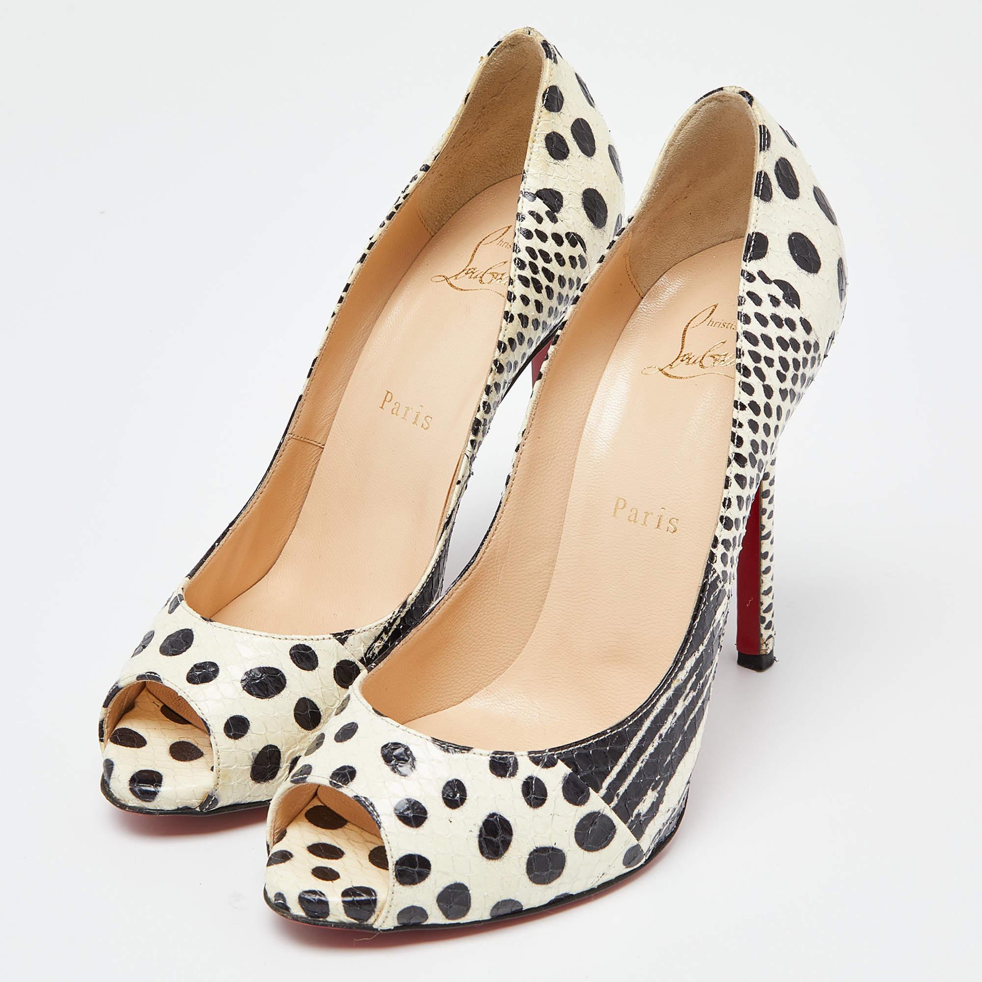 Make a chic style statement with these designer pumps. They showcase sturdy heels and durable soles, perfect for your fashionable outings!