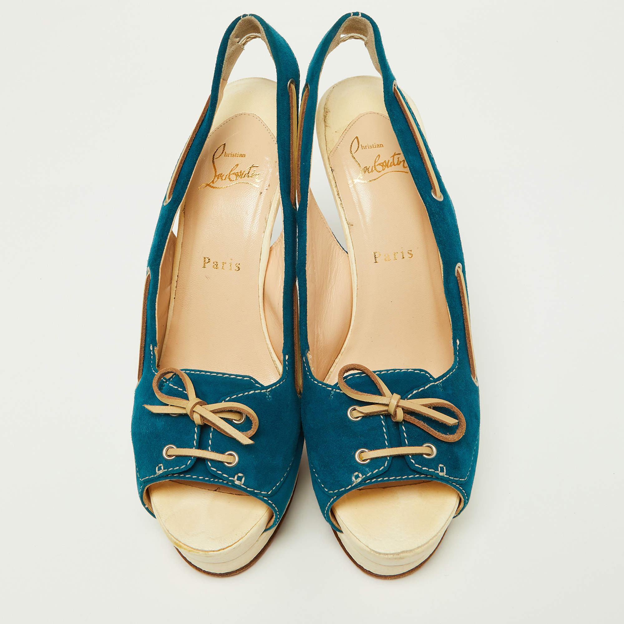 Christian Louboutin Blue/Beige Suede and Leather Jefferson Plato Pumps Size 40 In Fair Condition In Dubai, Al Qouz 2