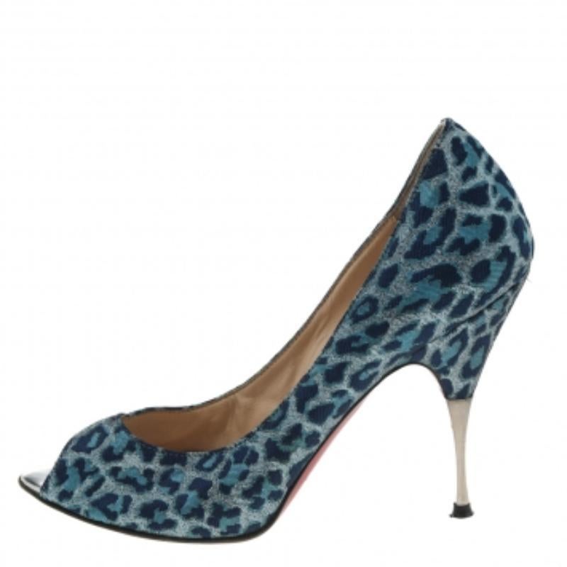 Christian Louboutin Blue Leopard Print Fabric Peep Toe Pumps Size 37 In Fair Condition For Sale In Dubai, Al Qouz 2