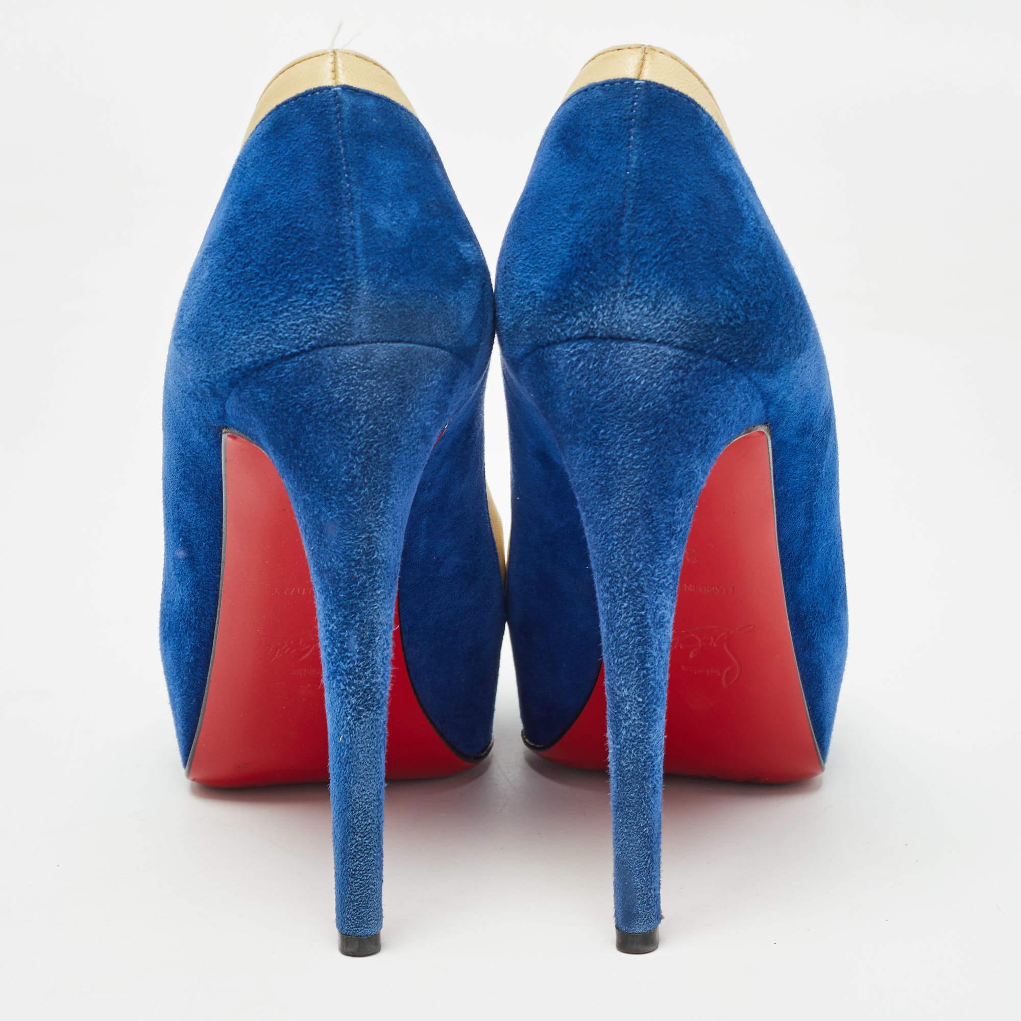 Christian Louboutin escarpins en daim et cuir bleu/jaune clair, taille 36 Pour femmes en vente