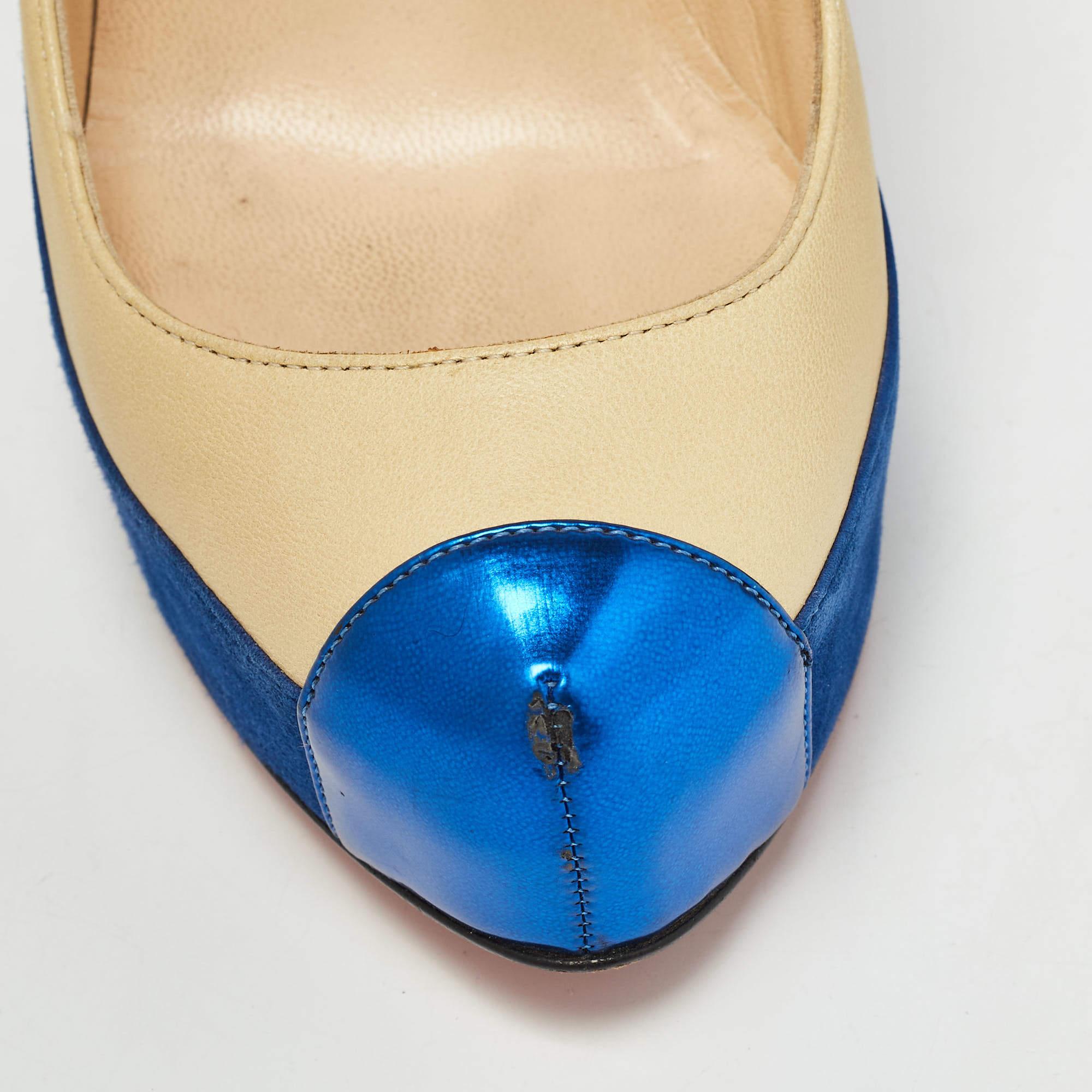 Christian Louboutin escarpins en daim et cuir bleu/jaune clair, taille 36 en vente 2