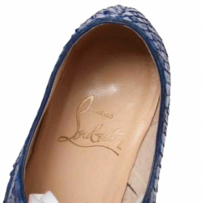 Christian Louboutin Alfred Oxfords aus blauem Pythonleder in Blau, Größe 35.5 im Zustand „Gut“ im Angebot in Dubai, Al Qouz 2
