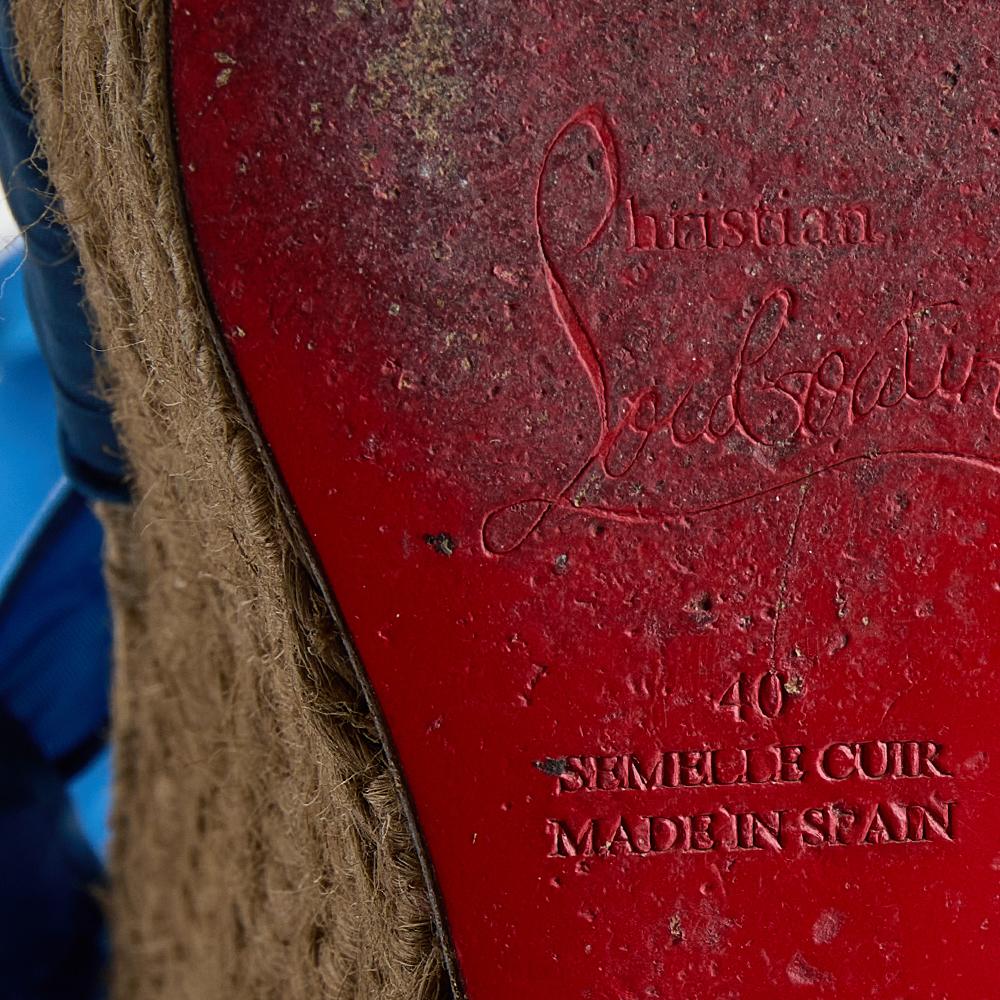 Christian Louboutin - Sandales espadrilles compensées en soie bleue, taille 40 en vente 1
