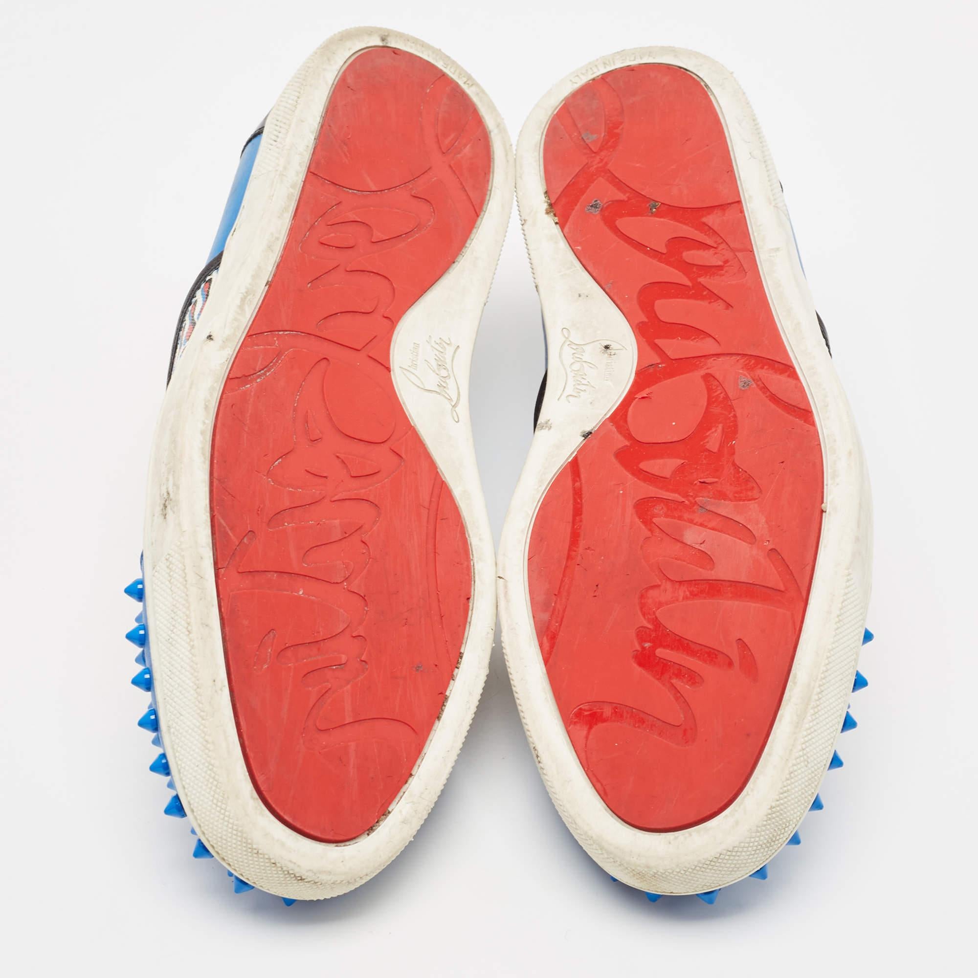 Christian Louboutin Blue Spike Leather and Loubi Print Nazapunta Skate Sneakers  For Sale 2