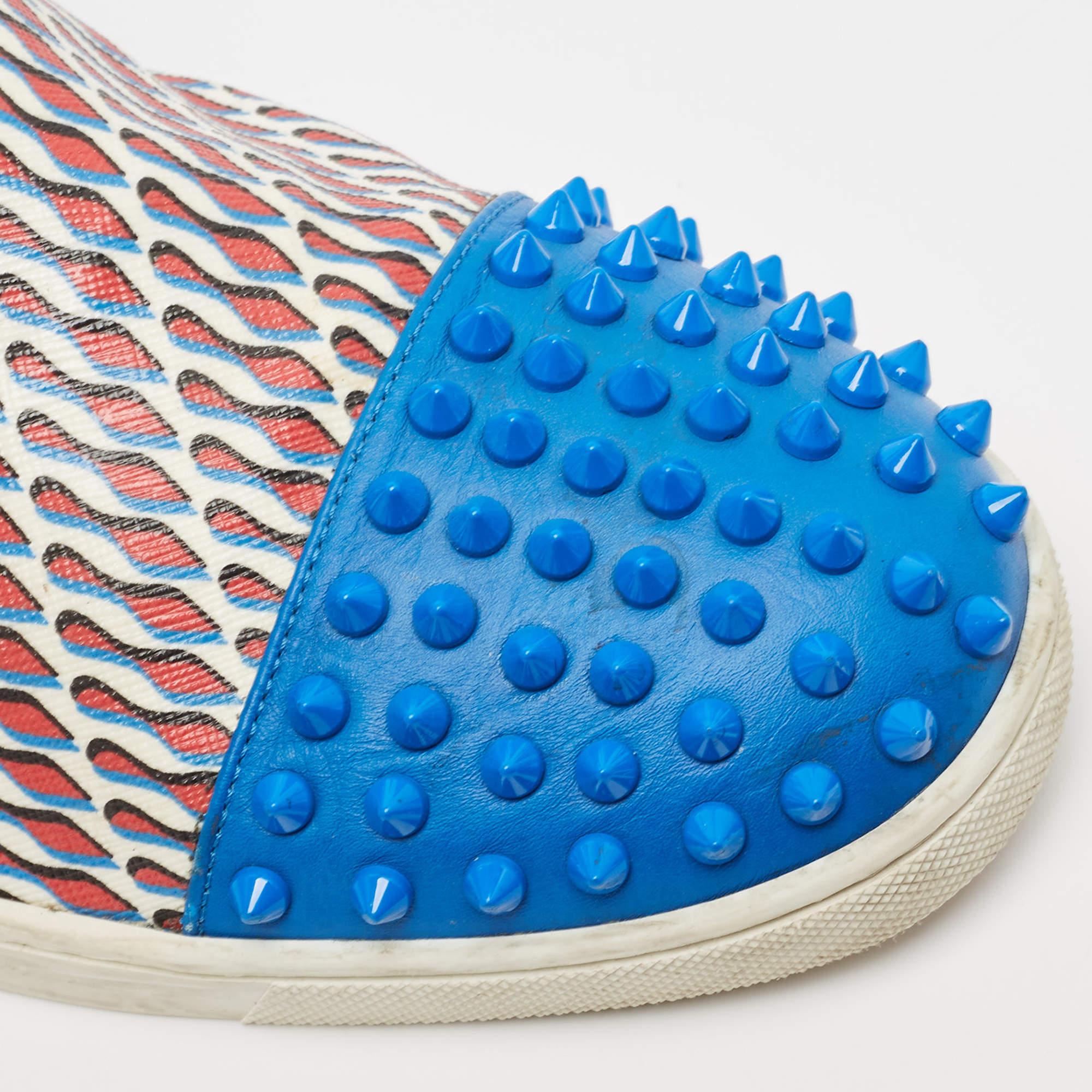 Christian Louboutin Blue Spike Leather and Loubi Print Nazapunta Skate Sneakers  For Sale 3