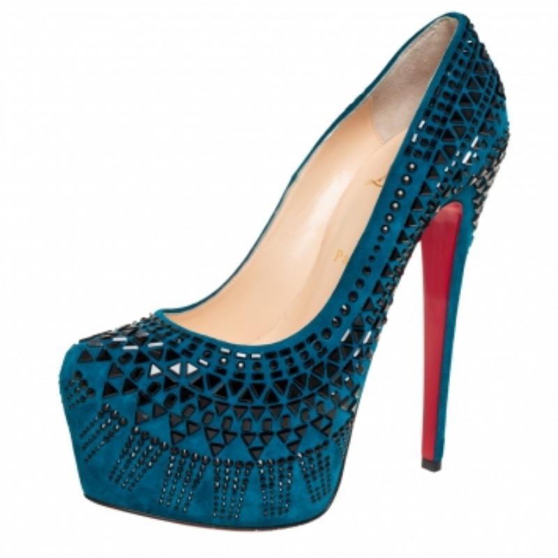 Make the streets your fashion runway in these gorgeous pumps from Christian Louboutin! These blue pumps are crafted from suede and feature a pointed toe silhouette. They flaunt embellishments all over the exterior and come equipped with comfortable