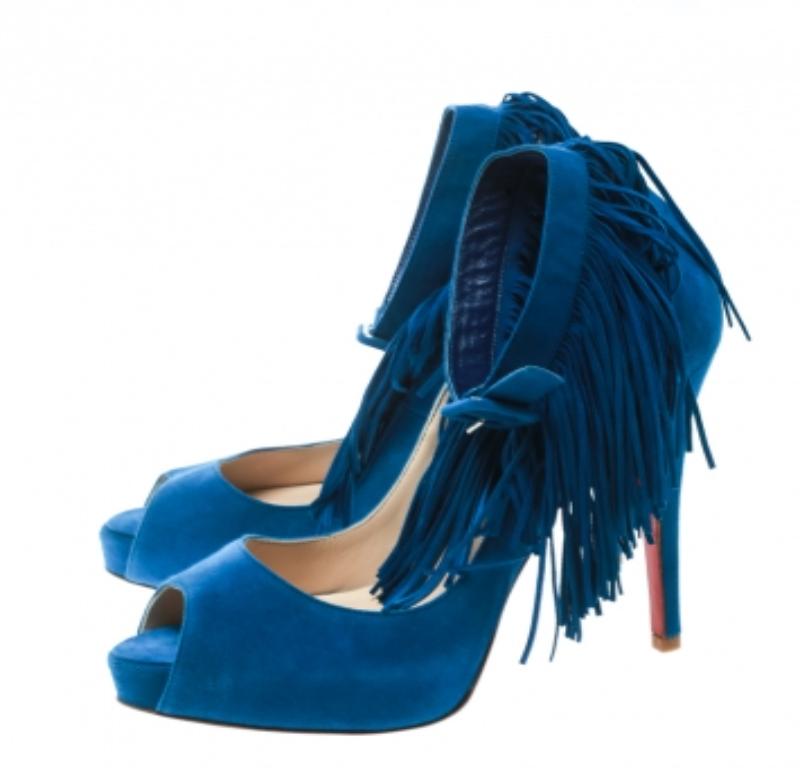 Christian Louboutin Blau Wildleder Tina Fransen Riemchen Peep Toe Pumps Größe 37 im Angebot 3