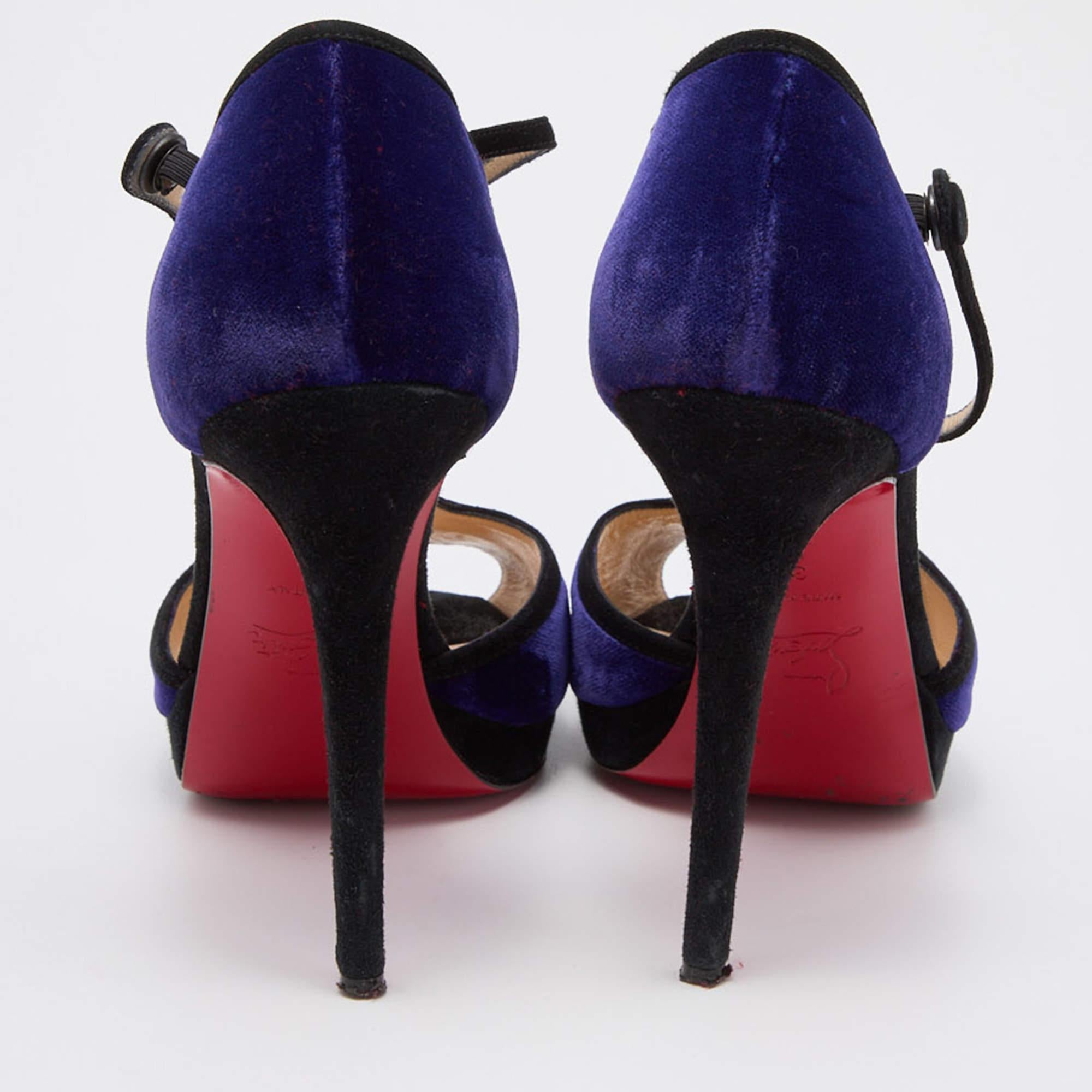 Women's Christian Louboutin Blue Velvet Oeooo Peep Toe Pumps Size 39